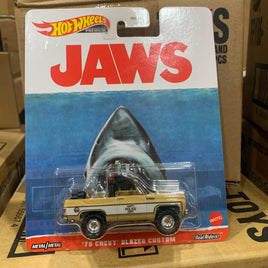 The Hot Wheels Retro Entertainment 2023 Mix 3, 1975 Chevy Blazer Custom, JAWS