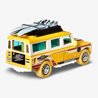 IN STOCK! Matchbox ’65 Land Rover Gen II Safari